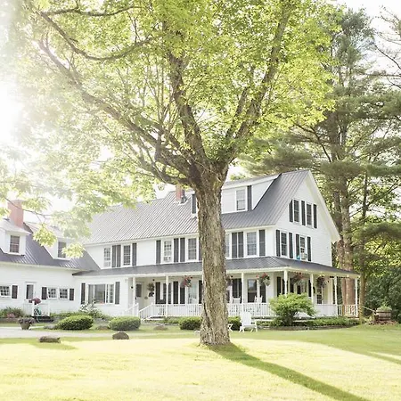 Bear Mountain Inn
